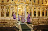   &raquo; Click to zoom ->