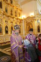   &raquo; Click to zoom ->