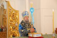   &raquo; Click to zoom ->