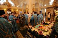   &raquo; Click to zoom ->