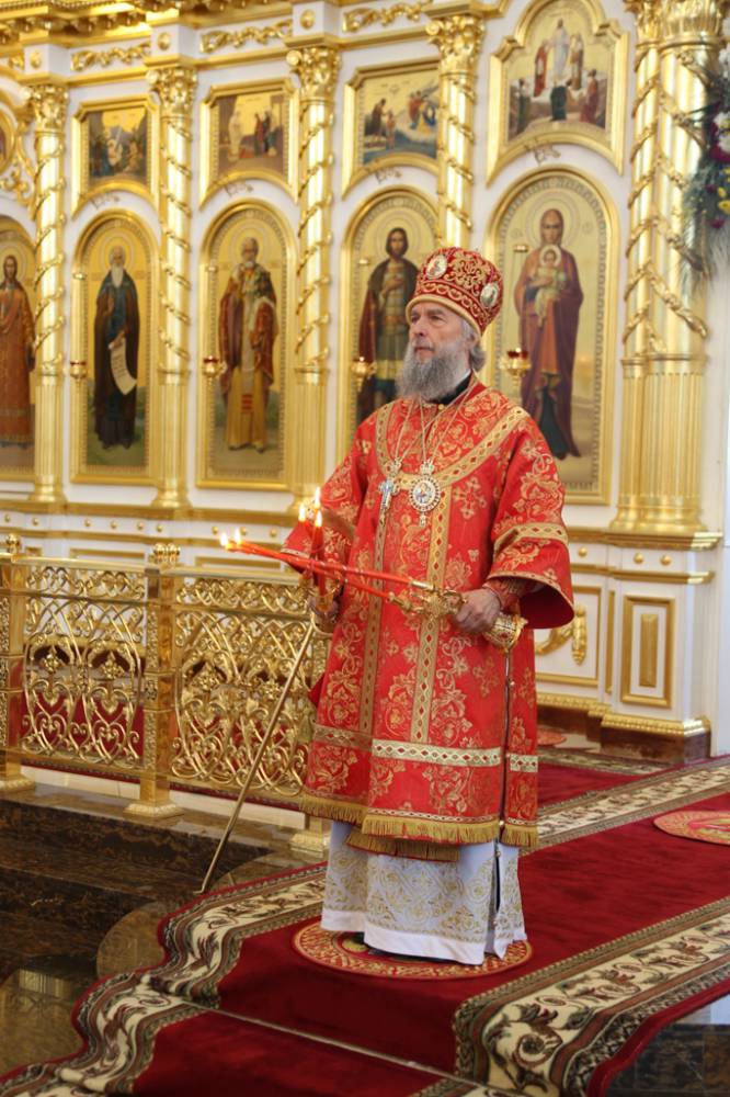   &raquo; Click to zoom ->