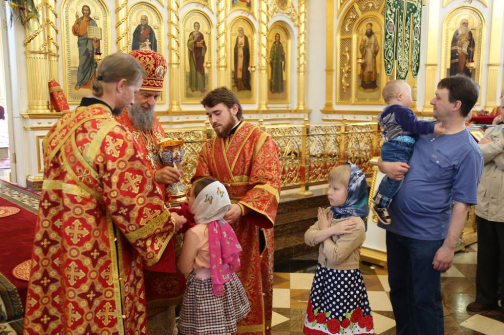   &raquo; Click to zoom ->