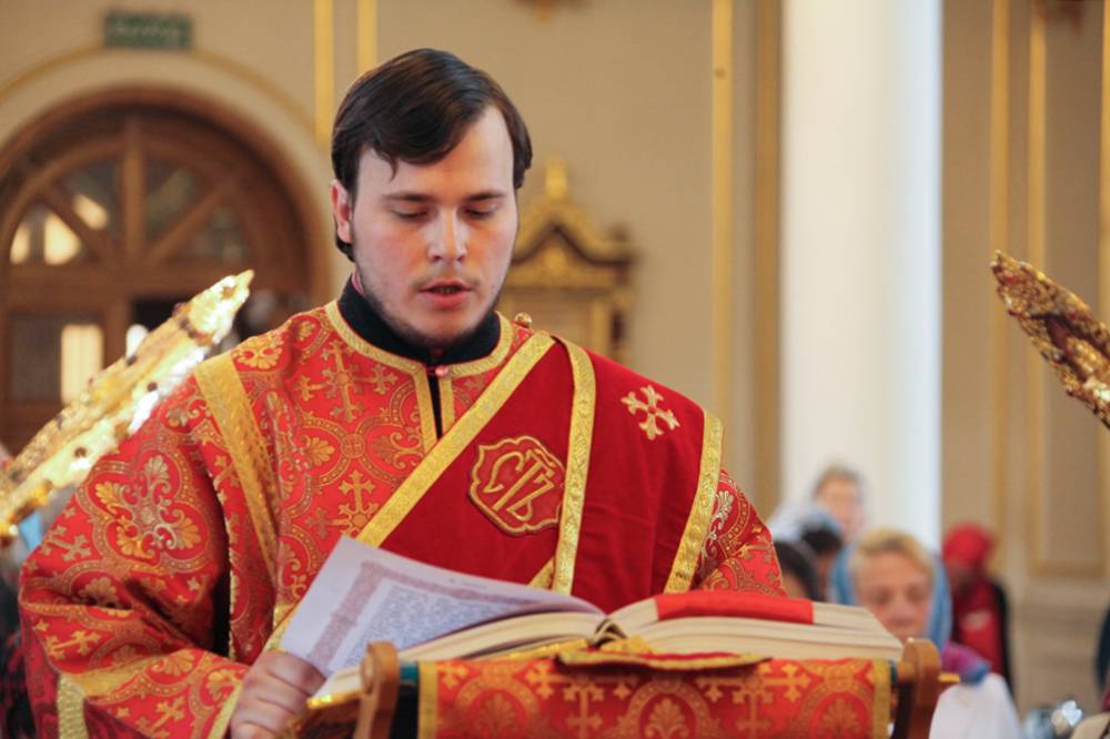   &raquo; Click to zoom ->