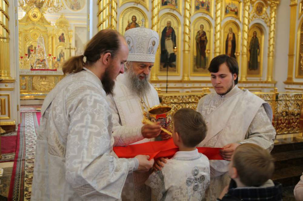   &raquo; Click to zoom ->