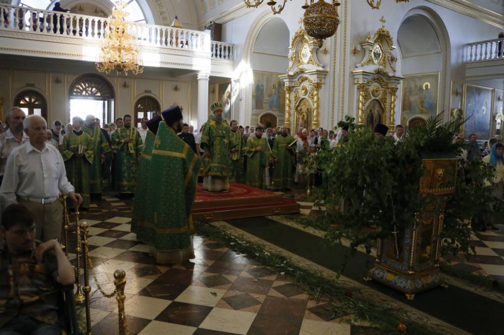   &raquo; Click to zoom ->