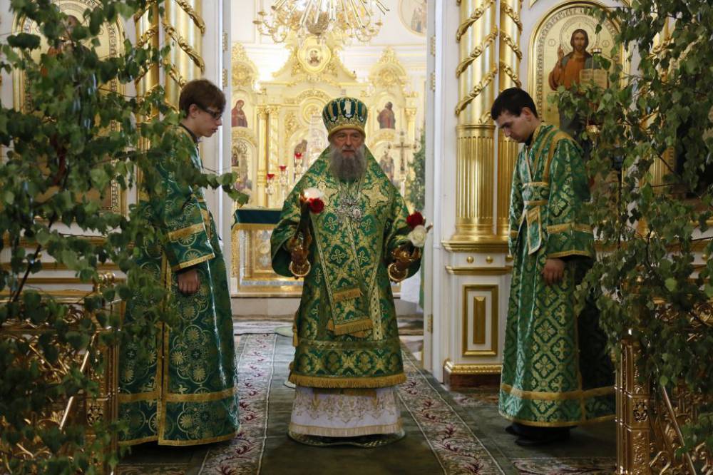   &raquo; Click to zoom ->