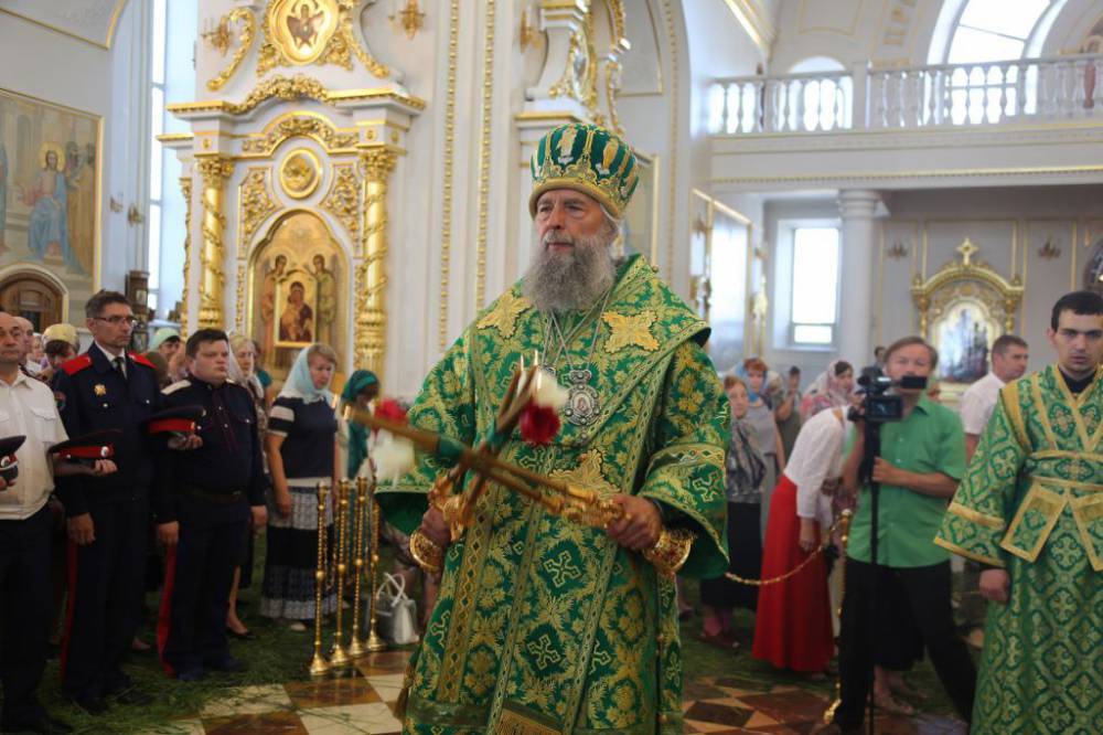   &raquo; Click to zoom ->