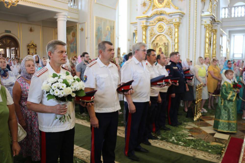   &raquo; Click to zoom ->