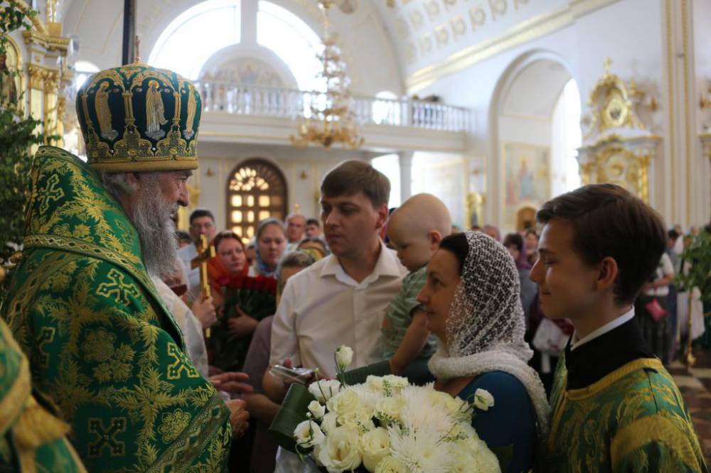   &raquo; Click to zoom ->