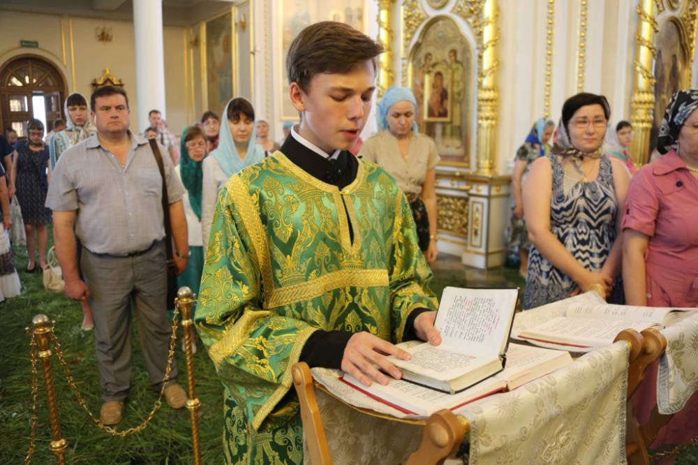   &raquo; Click to zoom ->