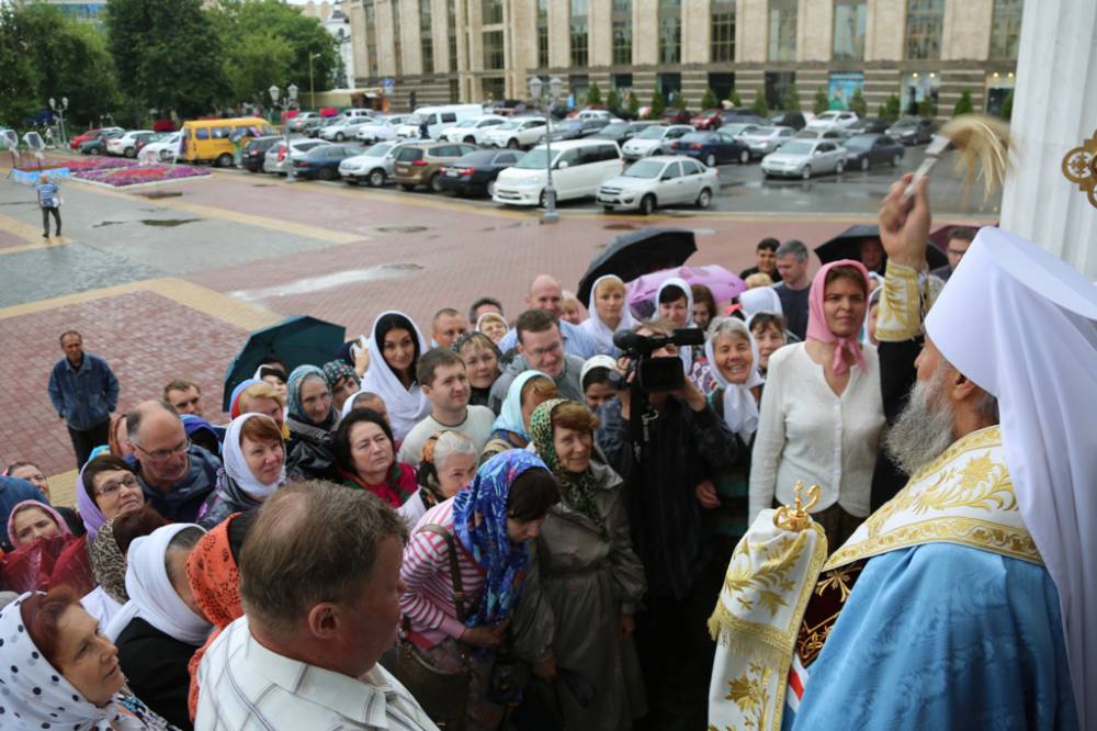   &raquo; Click to zoom ->