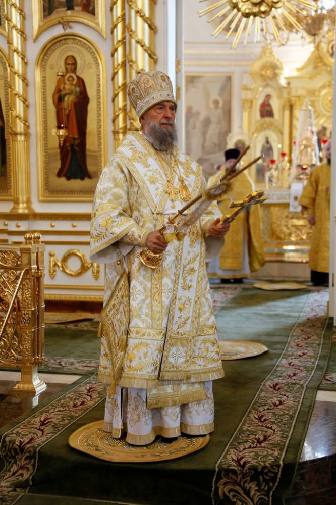   &raquo; Click to zoom ->