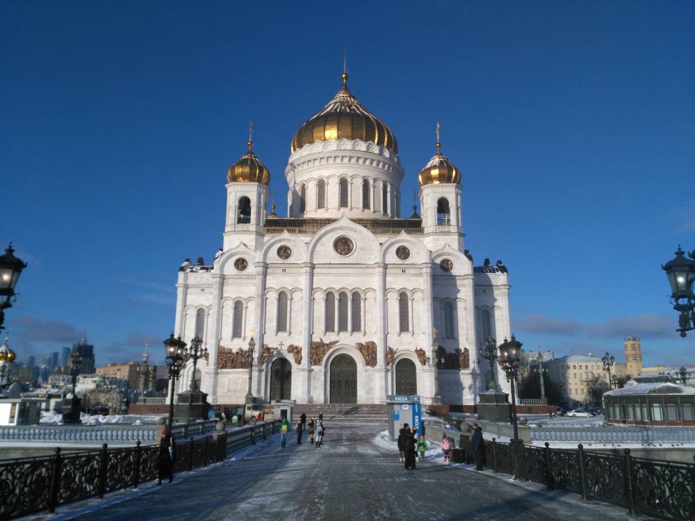   &raquo; Click to zoom ->