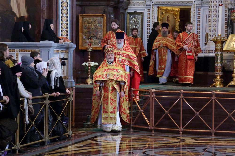   &raquo; Click to zoom ->