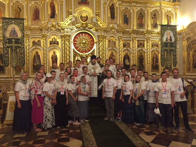   &raquo; Click to zoom ->