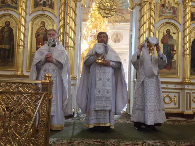   &raquo; Click to zoom ->