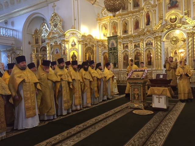   &raquo; Click to zoom ->