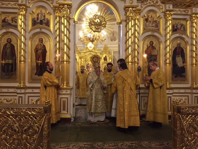   &raquo; Click to zoom ->