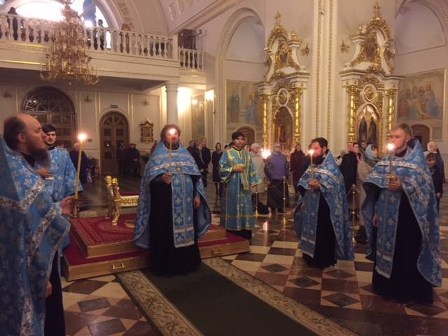   &raquo; Click to zoom ->