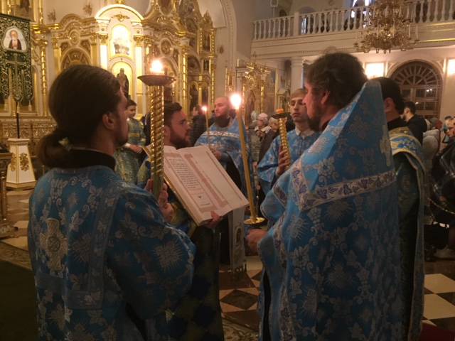   &raquo; Click to zoom ->