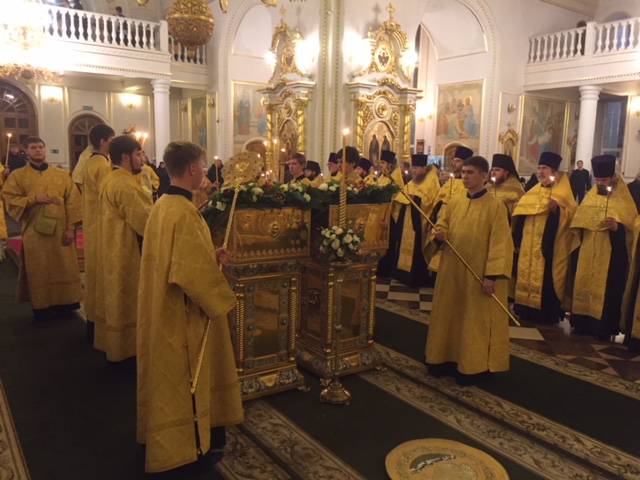   &raquo; Click to zoom ->