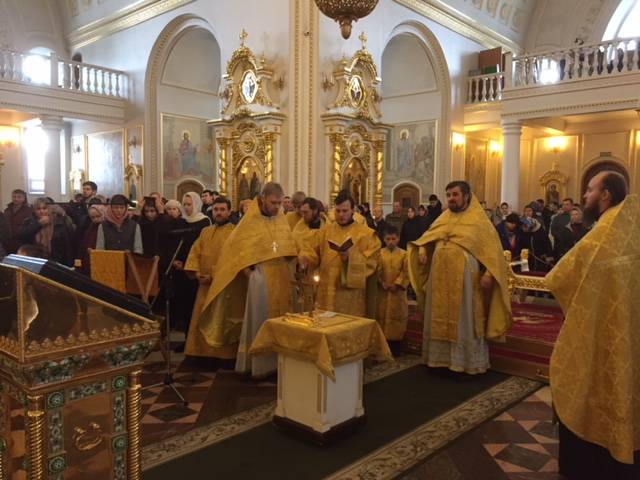   &raquo; Click to zoom ->