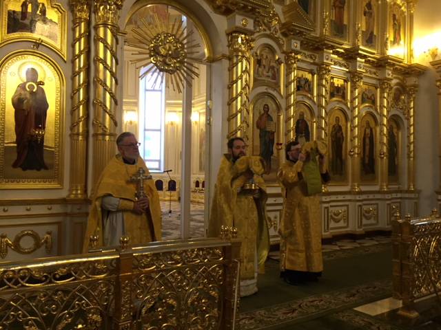   &raquo; Click to zoom ->