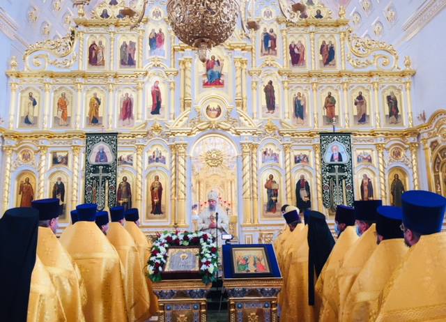   &raquo; Click to zoom ->