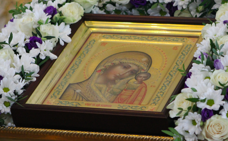   &raquo; Click to zoom ->