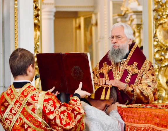   &raquo; Click to zoom ->