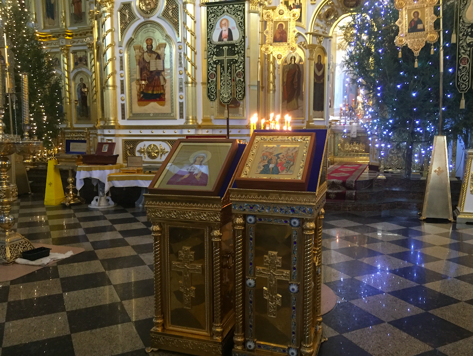   &raquo; Click to zoom ->